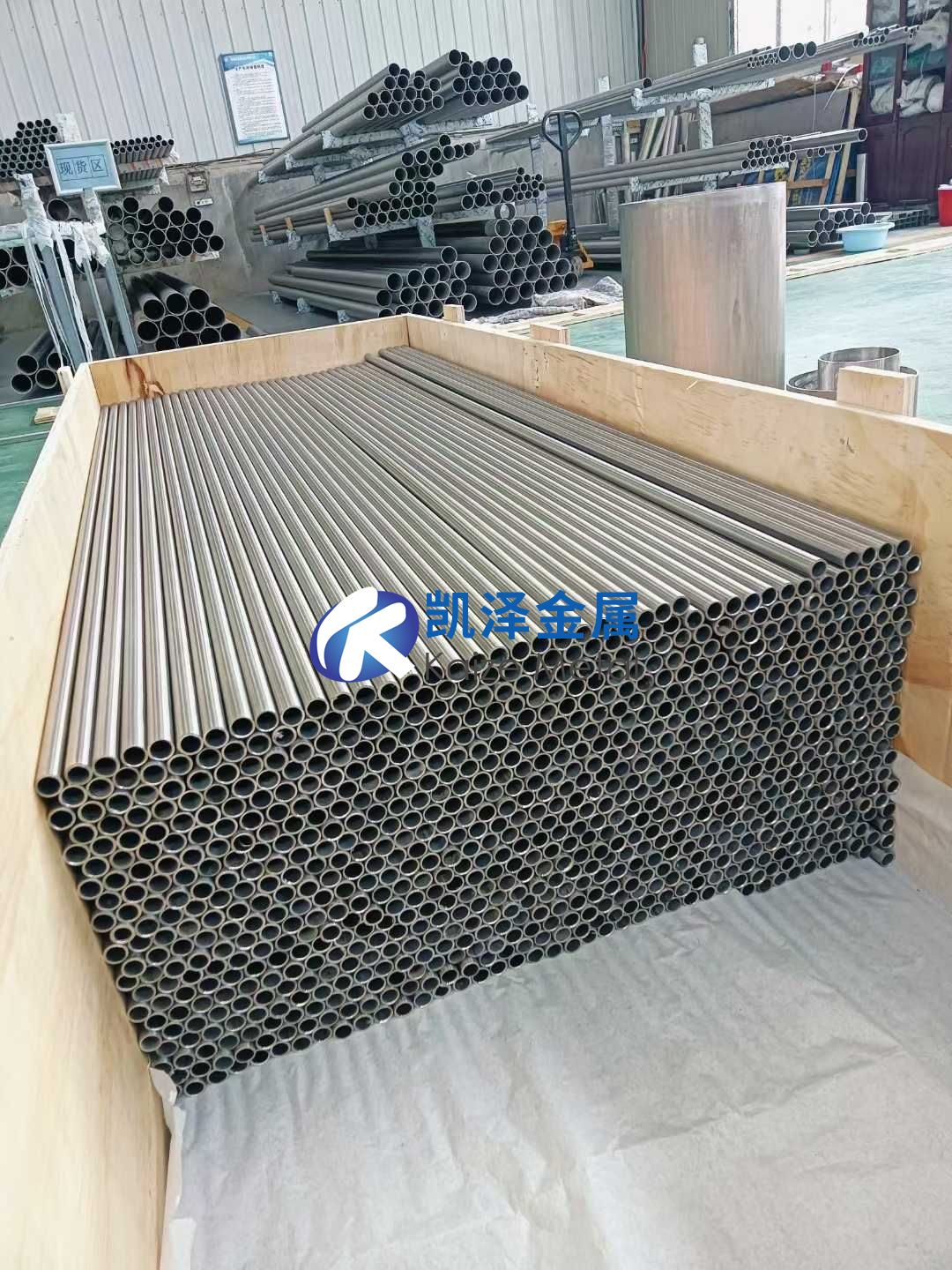 航空航天領(lǐng)域鈦合金管材的特性優(yōu)勢、應(yīng)用場景與技術(shù)發(fā)展展望——系統(tǒng)梳理分類體系與核心性能，聚焦發(fā)動機(jī)/燃油/操縱系統(tǒng)關(guān)鍵應(yīng)用，探索先進(jìn)制造技術(shù)賦能路徑