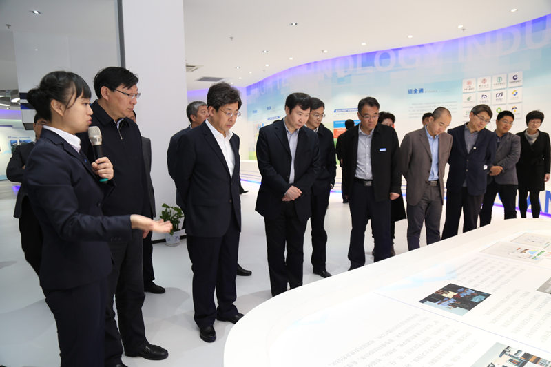 我院院長隨科技部專家組調研宿遷高新區(qū)“以升促建”工作