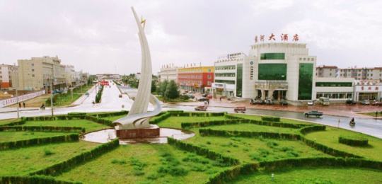 內(nèi)蒙古達(dá)拉特經(jīng)濟(jì)開發(fā)區(qū)：創(chuàng)新發(fā)展軟環(huán)境 打造招商引資“強磁體”