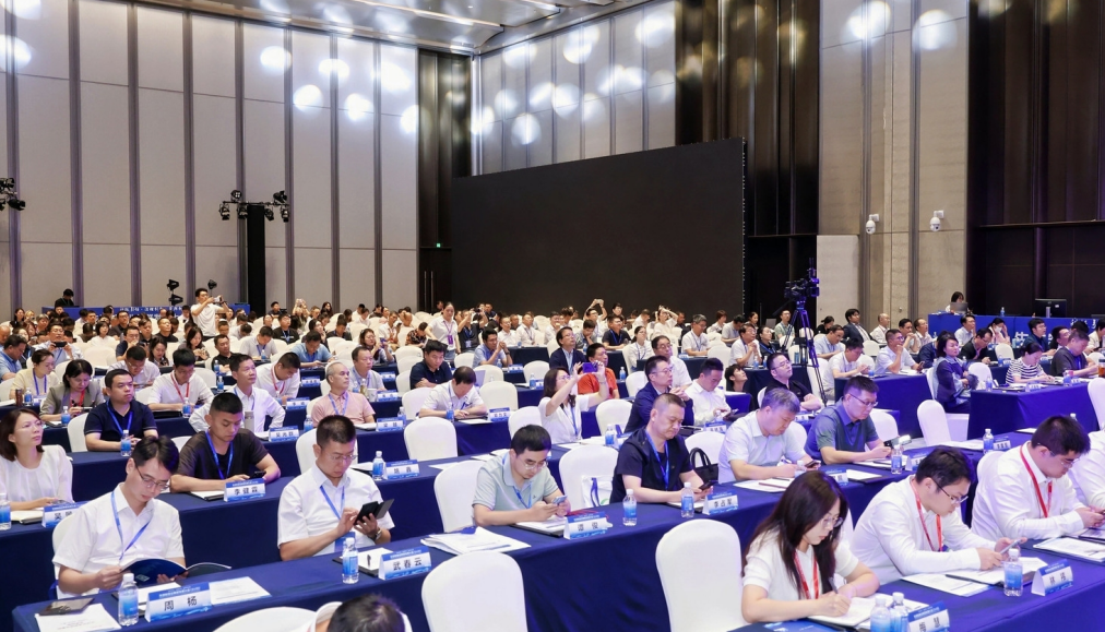 我院受邀參加2025先進(jìn)制造業(yè)集群發(fā)展大會(huì),與50人論壇專家共話世界級(jí)集群新未來